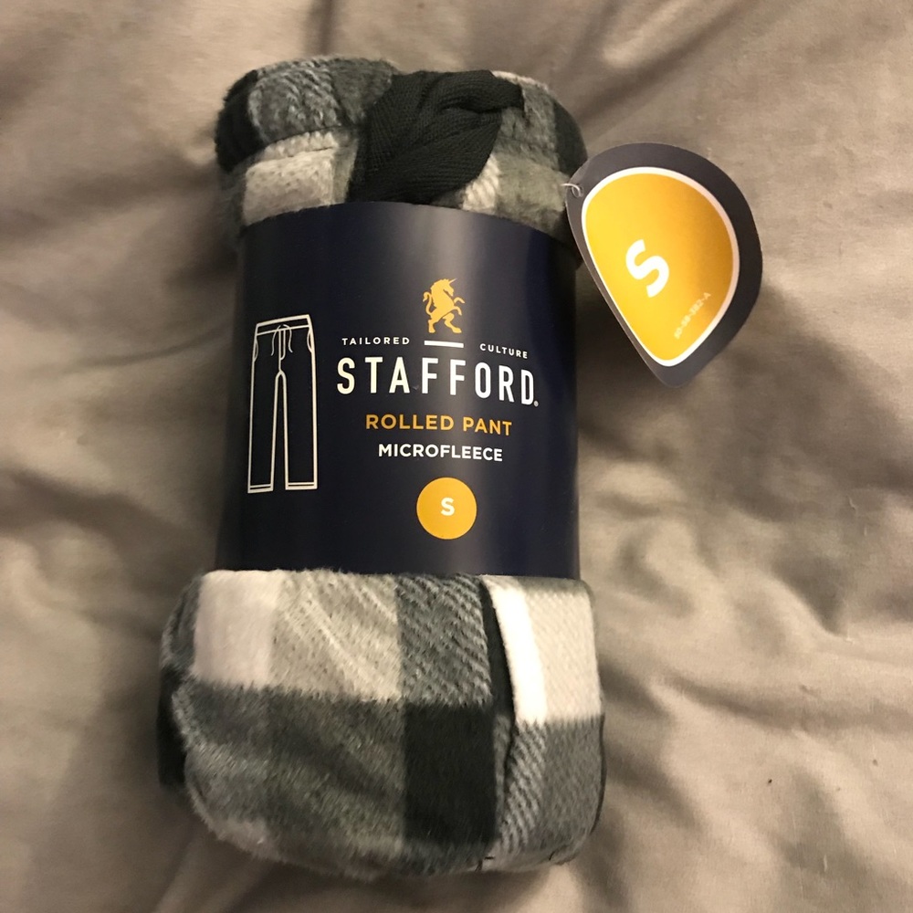 Men’s fleece pajama pants size S